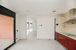 Chalet  Carrer roca del sol. Chalet en venta en urbanización  mas nou, 4 dormitorios.