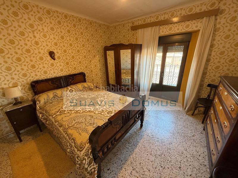 Foto 6a883b43-0519-4f94-b2ff-965a2c3dba32. Casa en calle presa 2 casa con patio, tejado y ventanas nuevas en Sanzoles