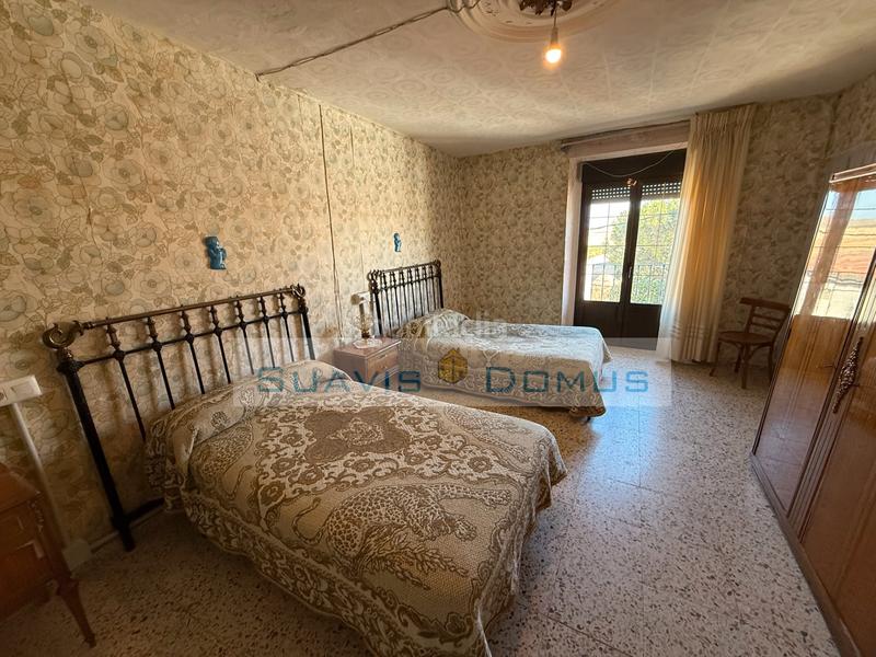 Foto 89291603-5fde-4e77-b05f-e2cdc0c42686. Casa en calle presa 2 casa con patio, tejado y ventanas nuevas en Sanzoles