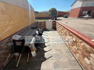 Xalet  Calle valparaiso 8. Chalet pareado en peleas de abajo