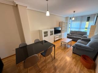 Lloguer Pis a Ronda de puerta nueva 8. Alquiler piso 3 habitaciones puerta nueva