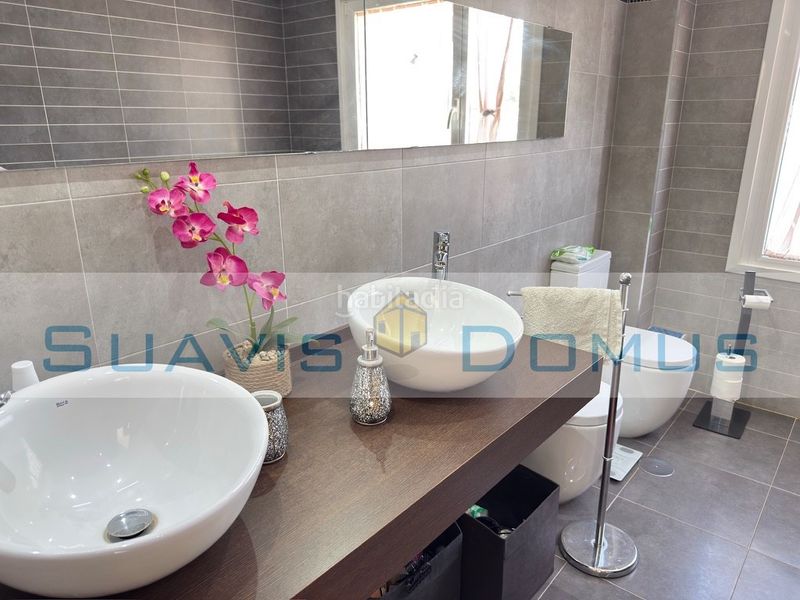 Foto cfe2e4d4-e57b-4416-899a-7af8a154ce35. Xalet amb calefacció aparcament piscina a Roales