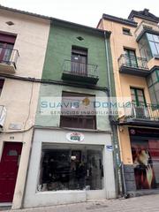 Édifice à Calle riego 20. Edificio en calle del riego