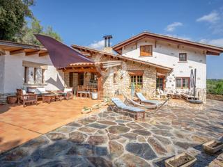 Casa a Carrer dels rourets 17. Preciosa finca de estilo rstico