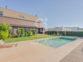 Casa  N/a. Precioso chalet en verge de montserrat
