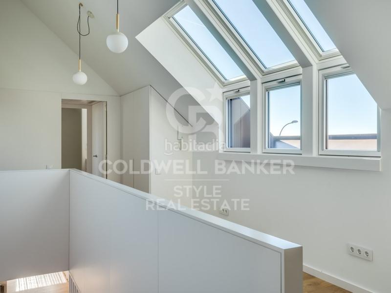 Foto b2c930f8-44fd-4ec5-af35-bf3ae37c6e1e. Haus mit parking in Matadepera