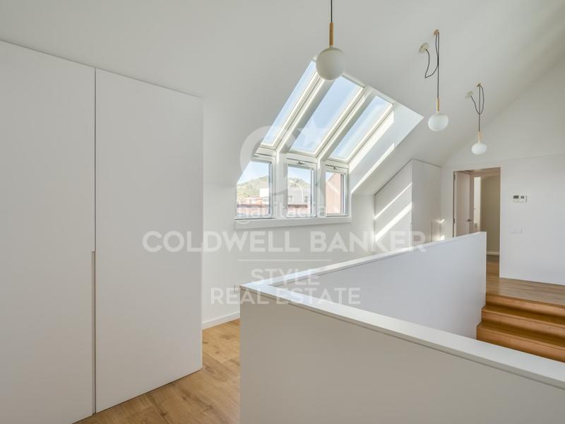 Foto bf40e220-651e-4c57-a9be-f1d5ddecb6cd. Haus mit parking in Matadepera