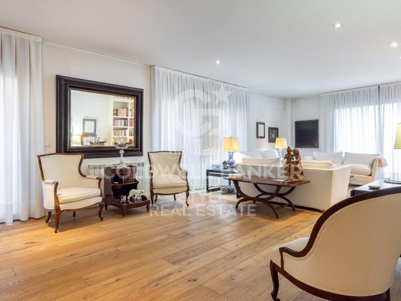 Foto 03a48039-dfe7-46d4-9608-06a799b7c407. Appartamento con parcheggio in Centre Sabadell