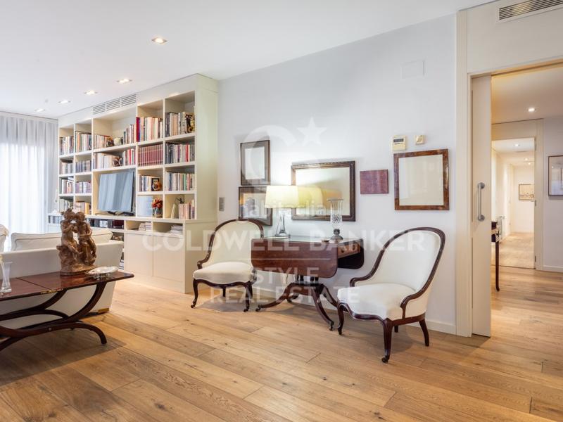 Foto 1459ac38-274a-482b-9273-fa1d6ccf4c6a. Appartamento con parcheggio in Centre Sabadell