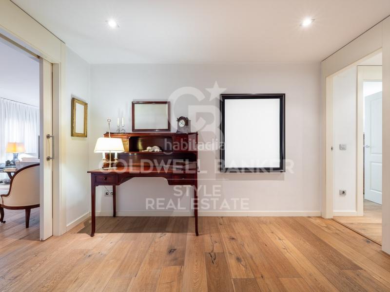 Foto 503eb4c0-2b54-4e02-aa27-6f6ae24ef3a3. Appartamento con parcheggio in Centre Sabadell