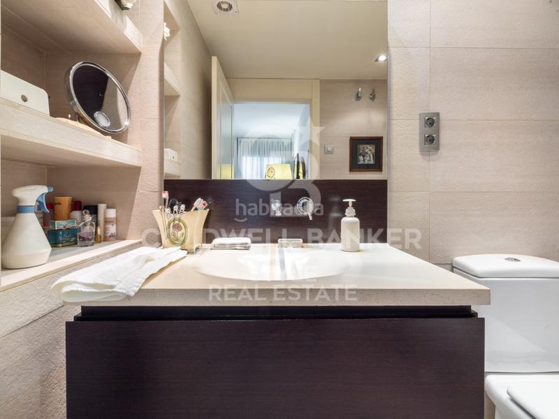 Foto 6b7da319-f420-465d-99f1-4bc00fcd2717. Appartamento con parcheggio in Centre Sabadell