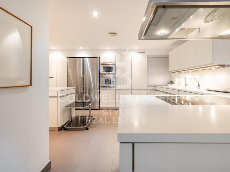 Foto 6feb898f-1336-4ba0-b975-aa7a00f86e0a. Appartamento con parcheggio in Centre Sabadell