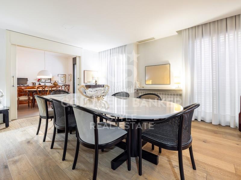 Foto 9724e61f-5a0f-457a-af0d-7ceae9810387. Appartamento con parcheggio in Centre Sabadell