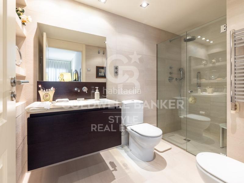 Foto a2457f96-84c2-42b3-8ca6-6cde0693fcda. Appartamento con parcheggio in Centre Sabadell