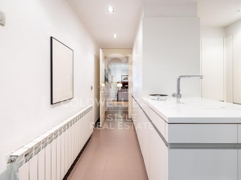 Foto e0681233-5c76-4bea-b850-18c3f3c41ba0. Appartamento con parcheggio in Centre Sabadell