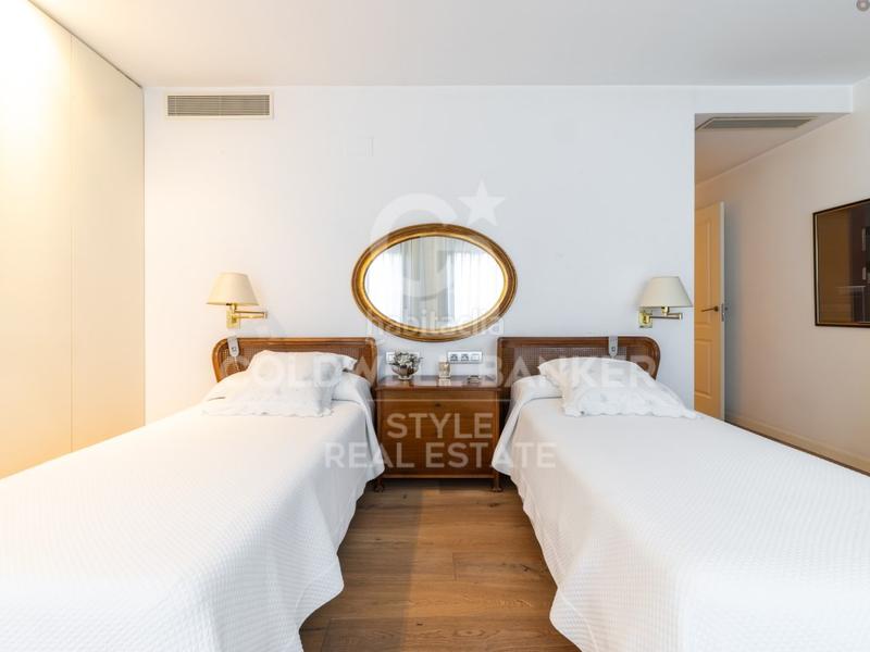 Foto fb5ac85a-0e1b-4964-9474-3aa88bb9b3e1. Appartamento con parcheggio in Centre Sabadell