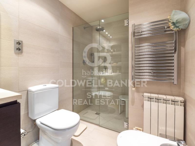 Foto fcf4f755-65a5-48dd-9416-11a87d3c41f9. Appartamento con parcheggio in Centre Sabadell