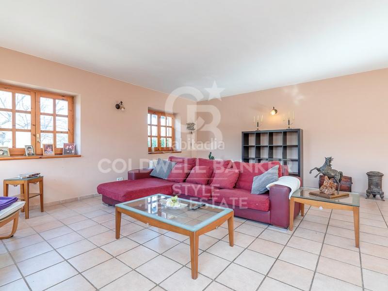 Foto b712820f-8244-4304-a8c5-fce6d3d128c0. Haus mit parking in Matadepera