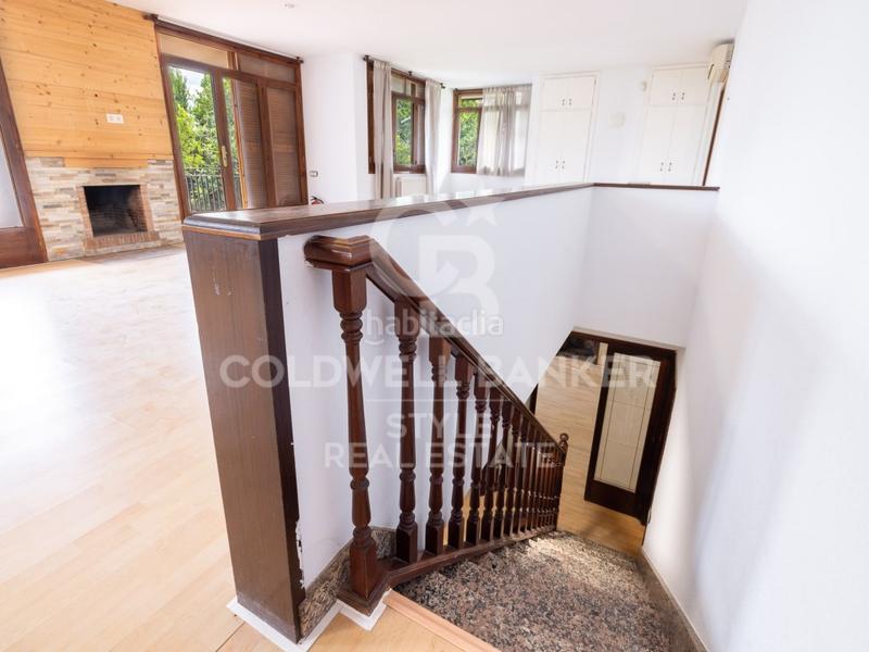 Foto 2564c881-45f2-45f9-87a4-4033e31a1de4. House with parking in Matadepera