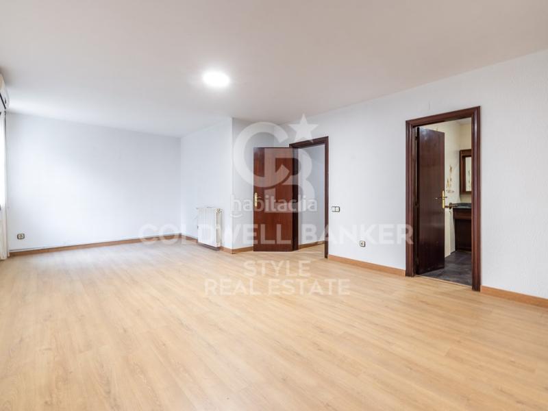 Foto 641ecb26-ad33-4d5b-b24e-70d0b2f652d2. House with parking in Matadepera