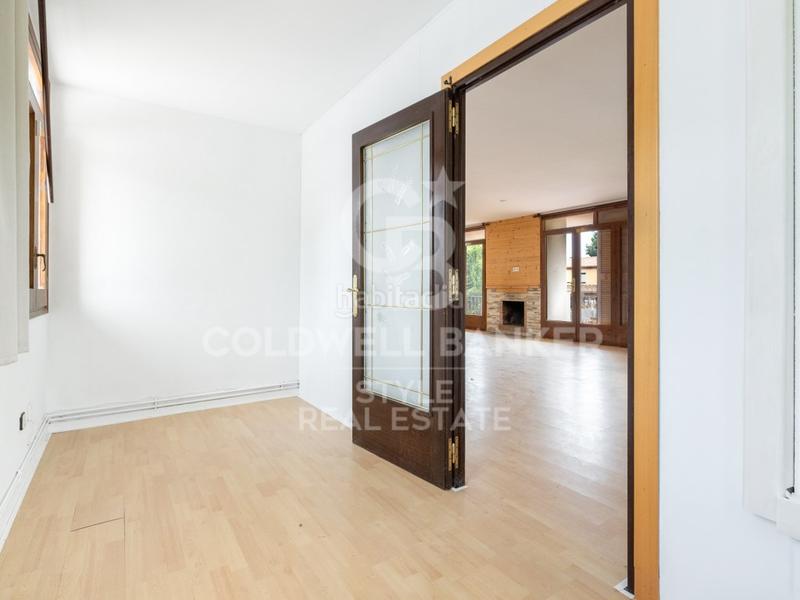 Foto a99973ab-a70c-45c7-b22a-3dc4d336f2d4. House with parking in Matadepera