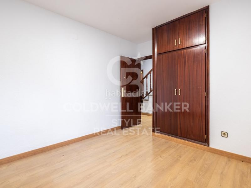 Foto e06a6308-bf84-4b80-a5a4-31d2603f1351. House with parking in Matadepera