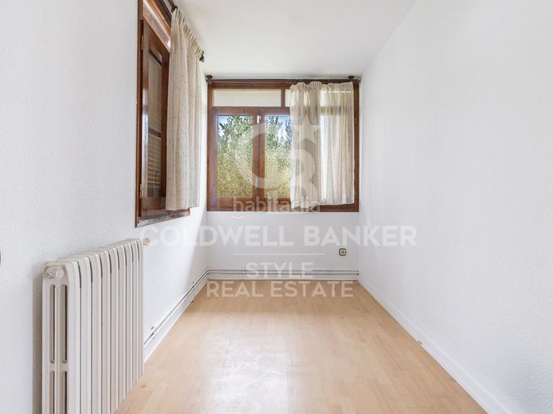 Foto e619f491-e420-4533-97cb-424de0f78aed. House with parking in Matadepera