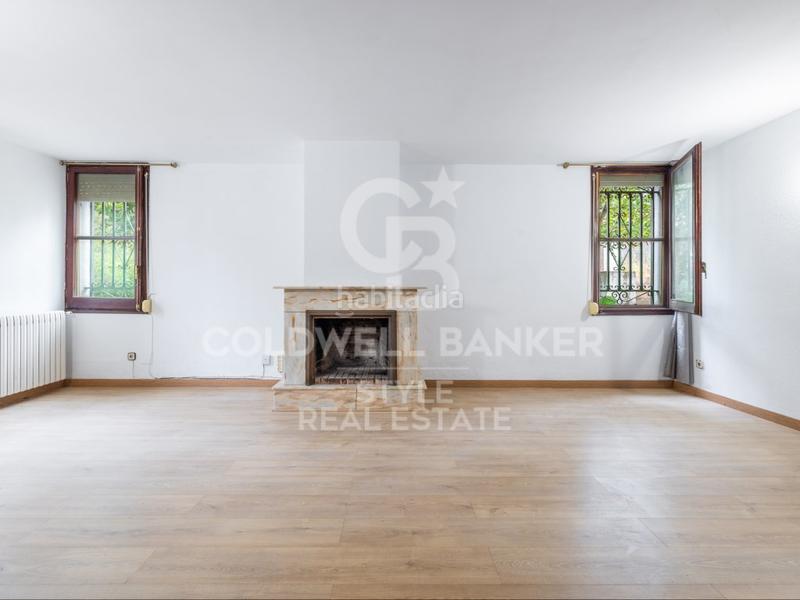 Foto ed5fc29d-9b55-43be-8bf7-f5858c901544. House with parking in Matadepera