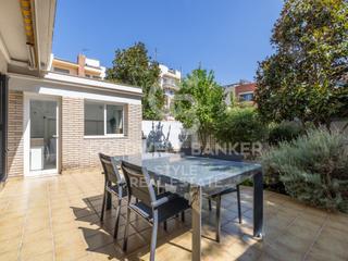 Appartement  N/a. Planta baja con patio totalmente reformada