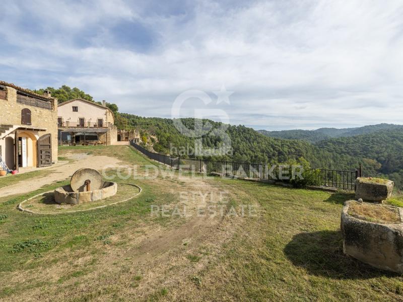 Foto 1e6fefcd-580c-4b60-84a7-b55a1fb87e54. Maison avec parking dans Talamanca