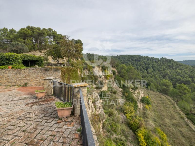 Foto 51f37503-2ff8-4e03-9992-123cf3ac7ebd. Maison avec parking dans Talamanca