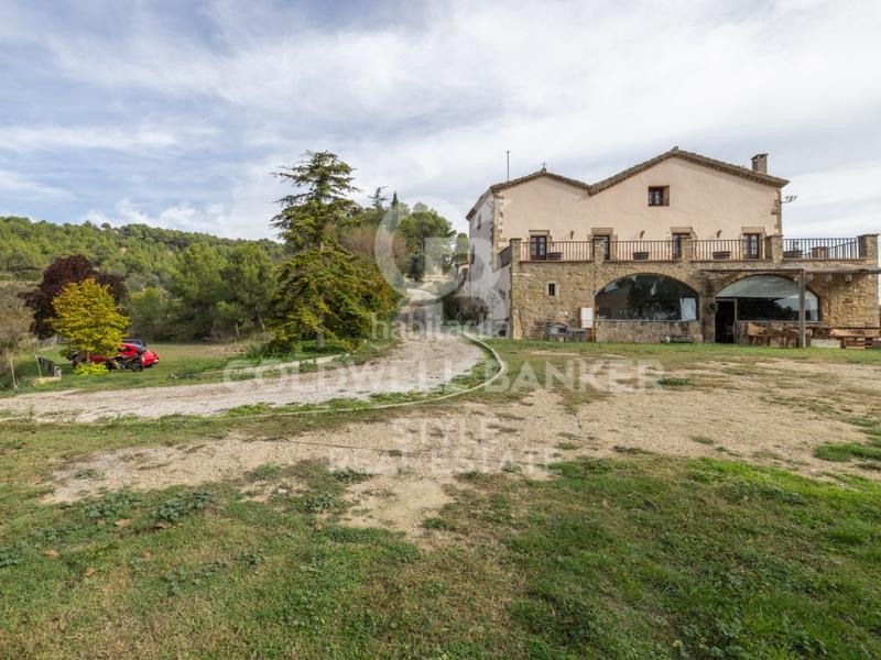 Foto 5674e4cd-2a50-4348-9789-af6143866049. Maison avec parking dans Talamanca