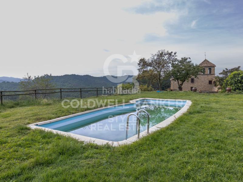 Foto 74c69a67-726b-4438-bf9c-f718194e1a80. Maison avec parking dans Talamanca