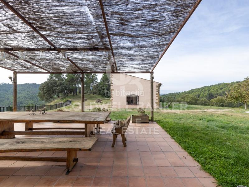 Foto 77ddb526-d3c5-4a4c-a607-e7d92285d0f5. Maison avec parking dans Talamanca