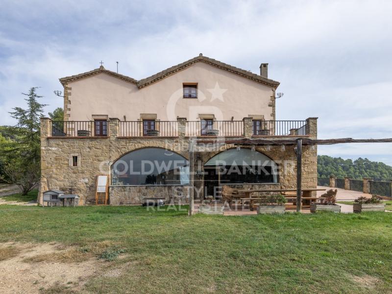 Foto c14d919d-de90-4874-9d75-f232e956eeeb. Maison avec parking dans Talamanca