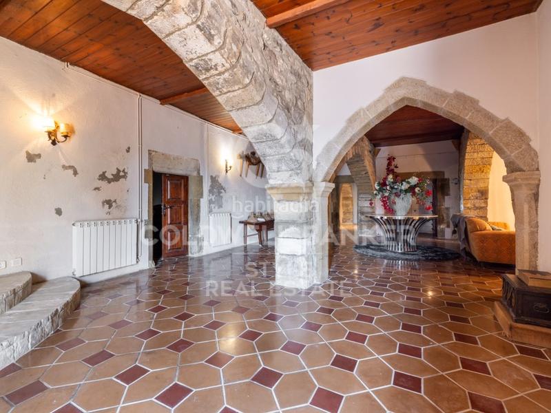 Foto ccafb4f9-6d58-4c3c-adb3-ae785bcf4481. Maison avec parking dans Talamanca