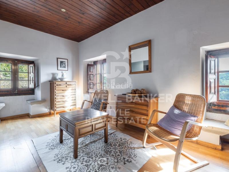 Foto d328aae3-9e9b-48bb-8e0c-926252444bd6. Maison avec parking dans Talamanca