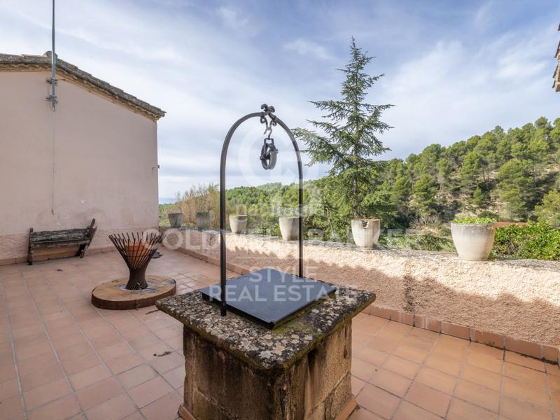 Foto ddd0619d-662e-41f8-9ffb-a62de842f223. Maison avec parking dans Talamanca