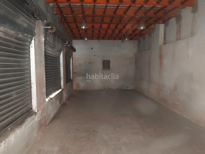 Foto 73425bc6-1480-4e19-9102-87cb8c6ea1db. Business premise in El Camp de l´Arpa del Clot Barcelona