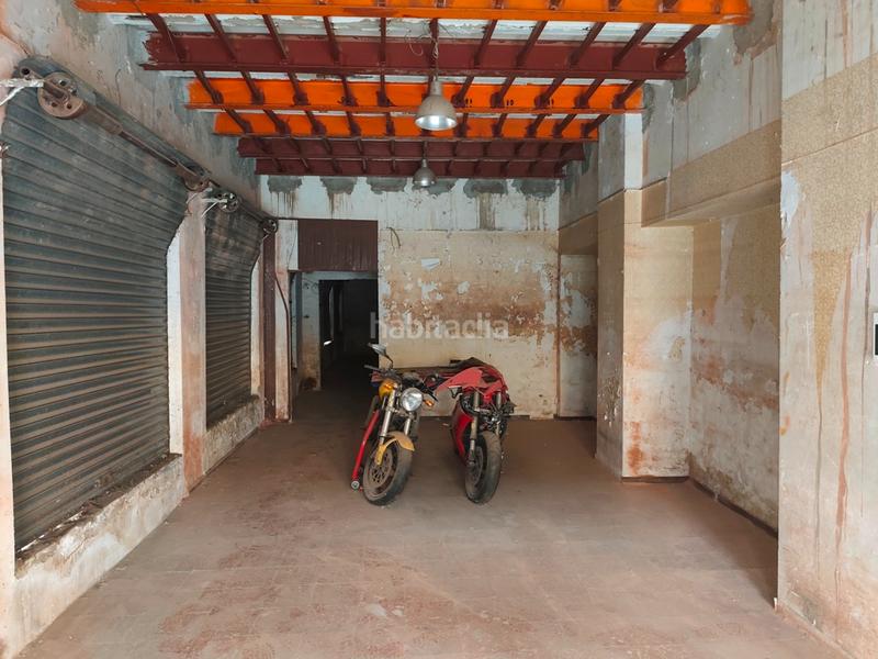 Foto a291e54e-61a3-4524-9c5e-c6a3f53f9810. Business premise in El Camp de l´Arpa del Clot Barcelona