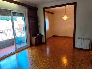 Etagenwohnung  Gran via de les corts catalanes. Exclusiva sexta planta con terraza y aparcamiento junto a plaza