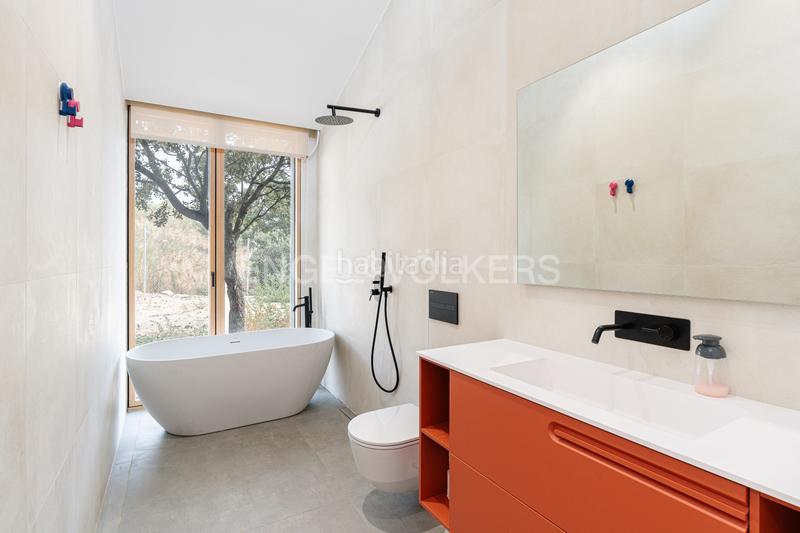 Foto 1dd3f2d2-16db-47ba-808e-ef614c625649. Casa construcción sostenible con vistas incomparables en Valdemorillo
