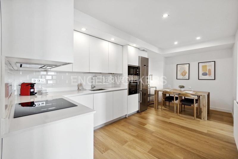 Foto 2410b461-5f4a-4ee8-af70-8ea0edf234ef. Alquiler apartamento confortable apartamento de 2 dormitorios en malasaña en alquiler en Madrid