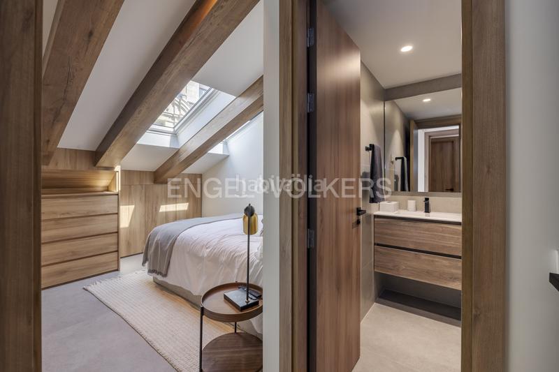 Foto 1a68c3f4-0c68-4670-9445-5188198c1a97. Apartment with heating in Sol Madrid