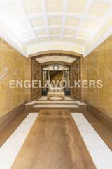 Apartament  Principe. Primera planta en calle príncipe, eje prime de cortes
