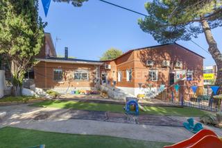 Haus in Yucatán-La Cornisa. Estupendo chalet independiente en las rozas