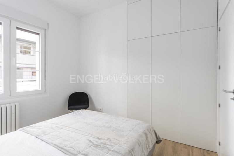 Foto 54ecde89-b9eb-40b9-a618-4a89bf1cbab0. Apartamento luminoso piso con reforma de lujo en Almagro en Madrid