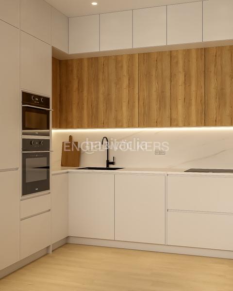 Foto 730180c5-012a-4852-a631-f62f4e3347c7. Apartamento luminoso piso con reforma de lujo en Almagro en Madrid