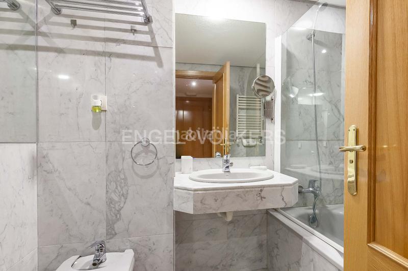 Foto 1453d070-14c3-4218-9e90-0a4e9dec9514. Lloguer apartament amb calefacció aparcament piscina a Madrid