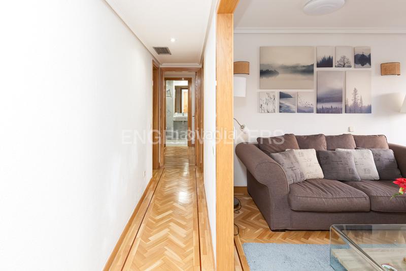 Foto 281b543c-663e-4e41-ab1e-3cea9cab63a4. Lloguer apartament amb calefacció aparcament piscina a Madrid